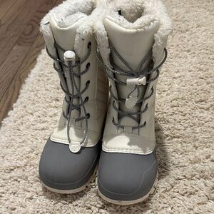 Stylish Gray and Cream Winter Boots